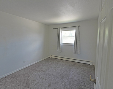 347 Dalewood Avenue - Photo Thumbnail 8