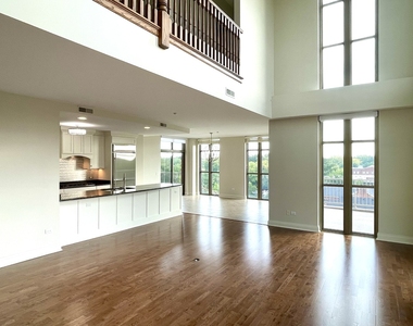 520 S Washington Street - Photo Thumbnail 4