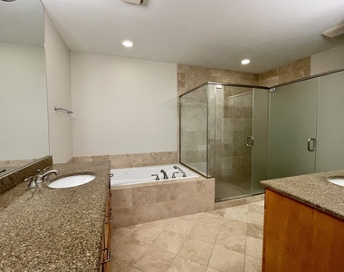 520 S Washington Street - Photo Thumbnail 12