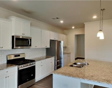 4610 Bramblett Grove Place - Photo Thumbnail 6