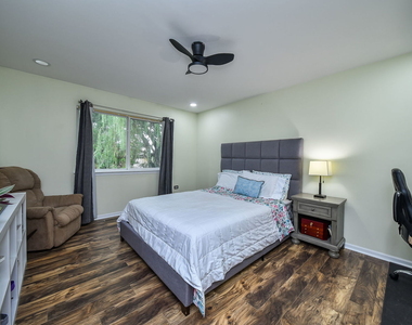 3169 Saganashkee Lane - Photo Thumbnail 7