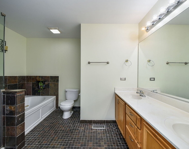 3169 Saganashkee Lane - Photo Thumbnail 8