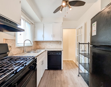 631 Balmoral Avenue - Photo Thumbnail 5