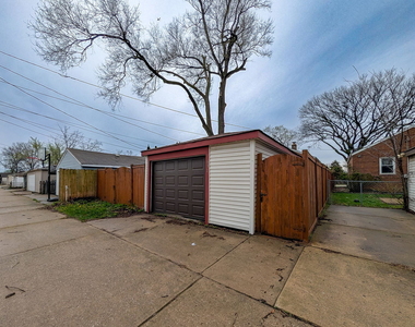 631 Balmoral Avenue - Photo Thumbnail 9