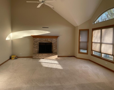 13356 Vicarage Drive - Photo Thumbnail 2