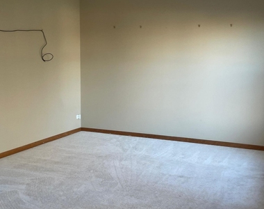 13356 Vicarage Drive - Photo Thumbnail 10