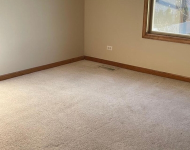 13356 Vicarage Drive - Photo Thumbnail 14