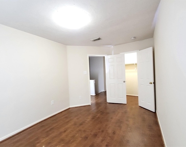 14034 Maximos Drive - Photo Thumbnail 21
