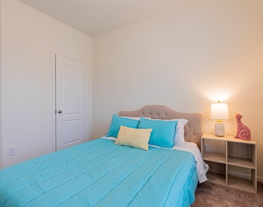 2114 Damasi Ln - Photo Thumbnail 27