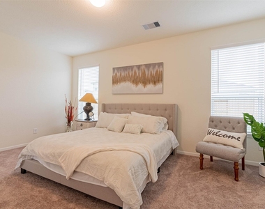 2114 Damasi Ln - Photo Thumbnail 20