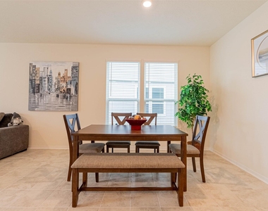 2114 Damasi Ln - Photo Thumbnail 16