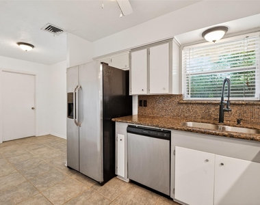 5422 Spellman Road - Photo Thumbnail 8