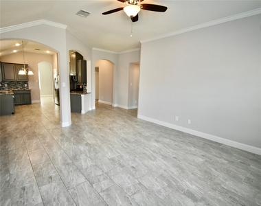 18226 Willow Edge Drive - Photo Thumbnail 6