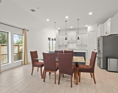 906 Sendero Trail - Photo Thumbnail 31
