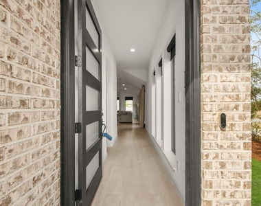 906 Sendero Trail - Photo Thumbnail 6