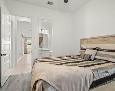 906 Sendero Trail - Photo Thumbnail 12