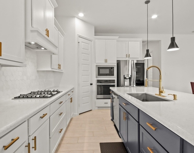 906 Sendero Trail - Photo Thumbnail 33