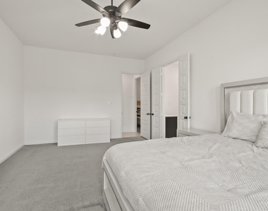 906 Sendero Trail - Photo Thumbnail 8