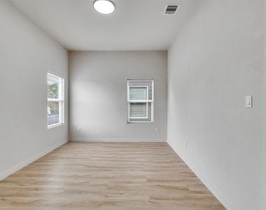 9707 Cargill Street - Photo Thumbnail 24
