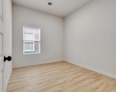 9707 Cargill Street - Photo Thumbnail 18