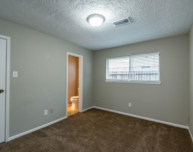20515 Broadsky Drive - Photo Thumbnail 14