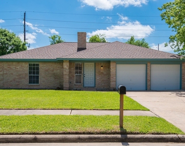 20515 Broadsky Drive - Photo Thumbnail 2