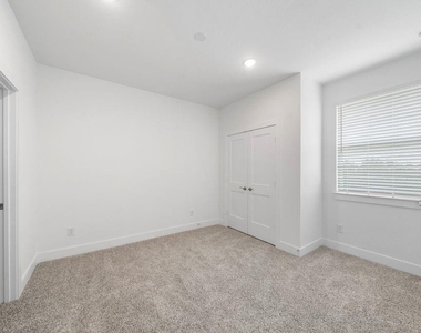 12762 Grayson County Drive - Photo Thumbnail 21