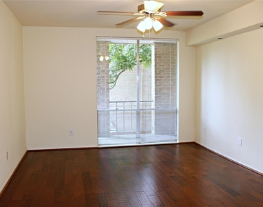 4635 Wild Indigo Street - Photo Thumbnail 11