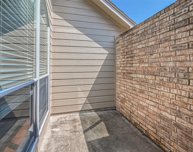 1107 Parkhaven Lane - Photo Thumbnail 33