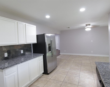 7941 Longridge Drive - Photo Thumbnail 7