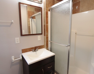 7941 Longridge Drive - Photo Thumbnail 9