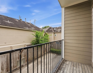 1507 Sutton Street - Photo Thumbnail 17