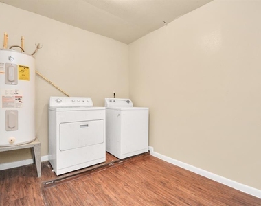 4803 Beechaven Street - Photo Thumbnail 21