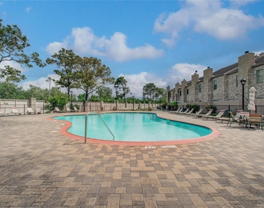 3088 Holly Hall Street - Photo Thumbnail 29