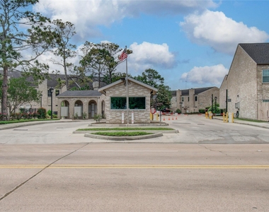 3088 Holly Hall Street - Photo Thumbnail 24
