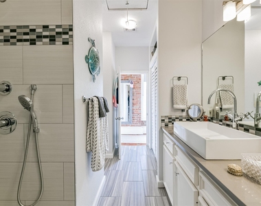 525 22nd Street - Photo Thumbnail 30