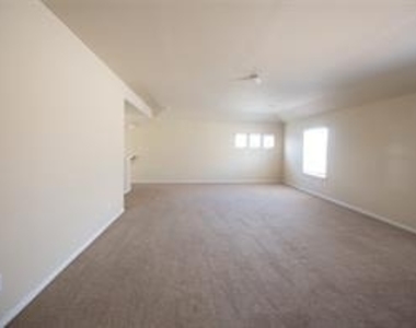 24926 Puccini Place - Photo Thumbnail 11