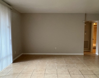 2824 Briarhurst Drive - Photo Thumbnail 3