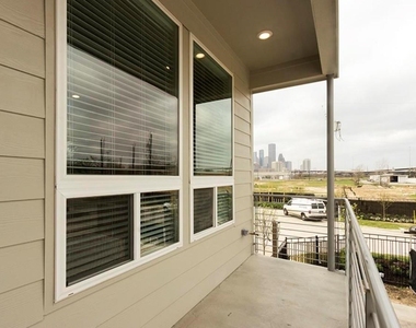 346 Eado Park Circle - Photo Thumbnail 6