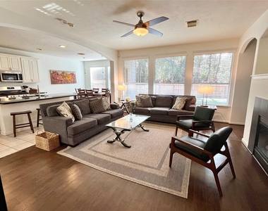 2 Stone Arrow Place - Photo Thumbnail 1