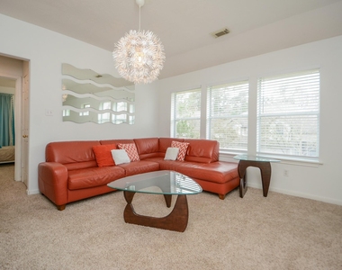 2 Stone Arrow Place - Photo Thumbnail 12