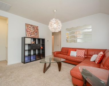 2 Stone Arrow Place - Photo Thumbnail 11