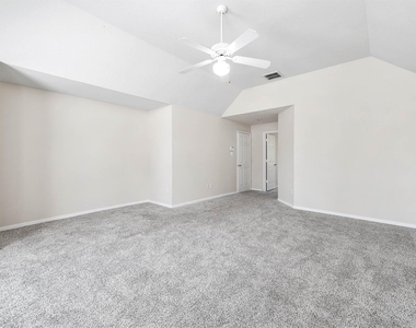 7902 Feather Springs - Photo Thumbnail 33