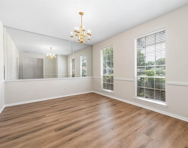 7902 Feather Springs - Photo Thumbnail 6