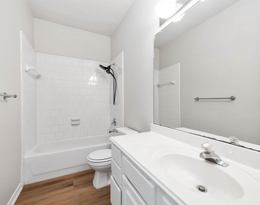 7902 Feather Springs - Photo Thumbnail 23
