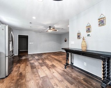 51 N Winter Creek - Photo Thumbnail 15
