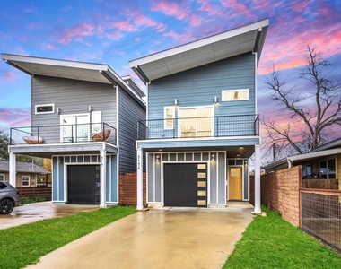 317 E 35th Street - Photo Thumbnail 2