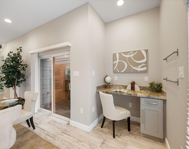 317 E 35th Street - Photo Thumbnail 7