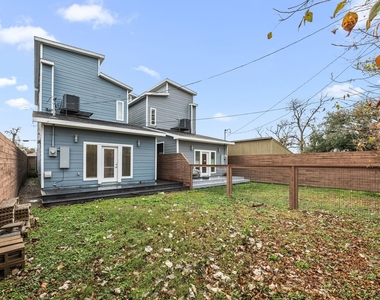 317 E 35th Street - Photo Thumbnail 21