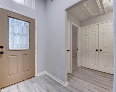 9026 Eaglecove Drive - Photo Thumbnail 1